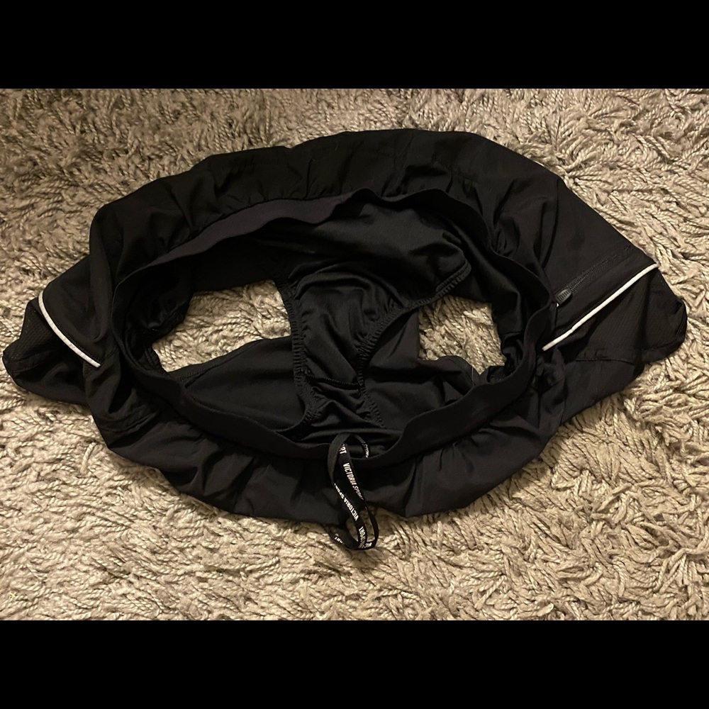 Victoria Sport Running Short - Picture 4 of 6